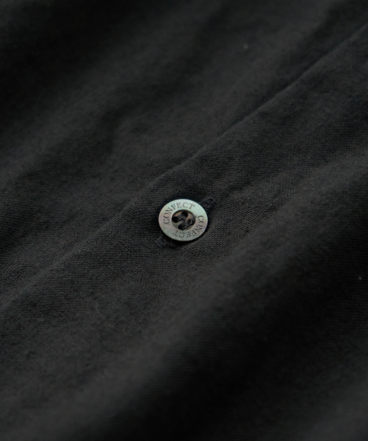 UpcycleLino] 起毛リネン レギュラーカラーシャツ｜nest Robe