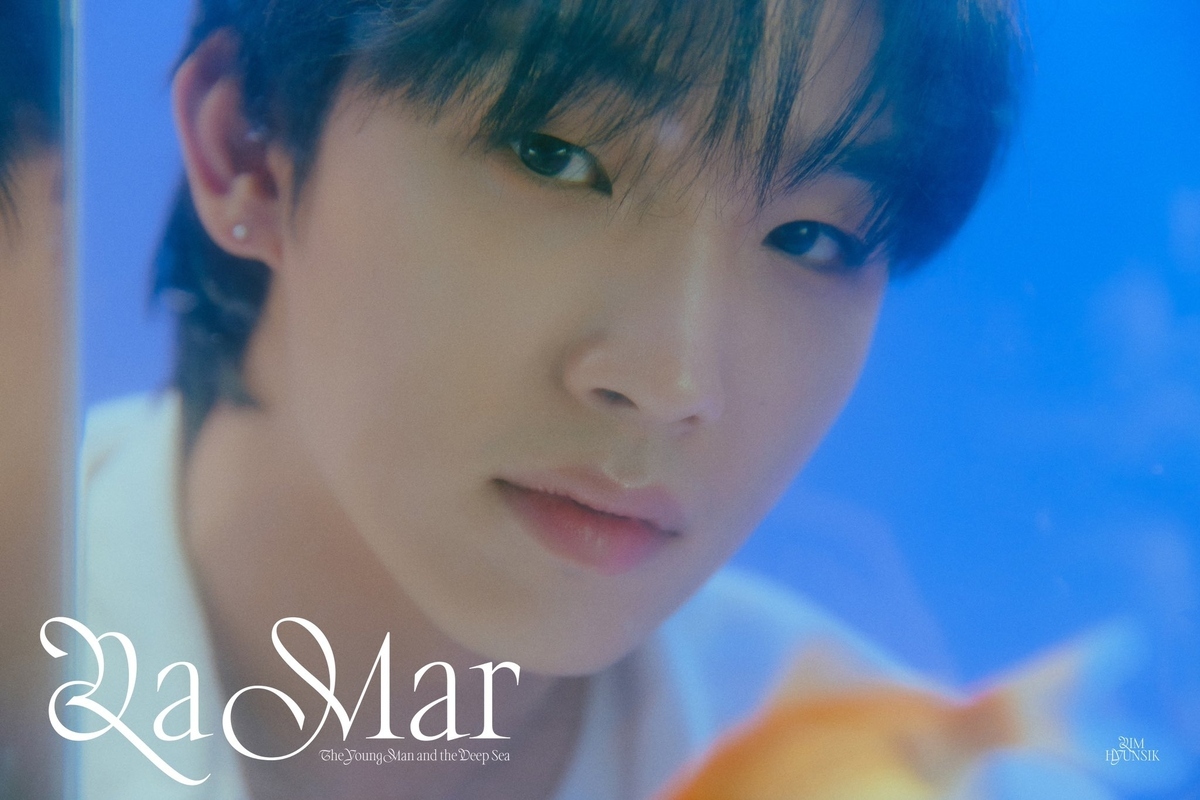 BTOB ヒョンシク、2ndミニアルバム「The Young Man and the Deep Sea