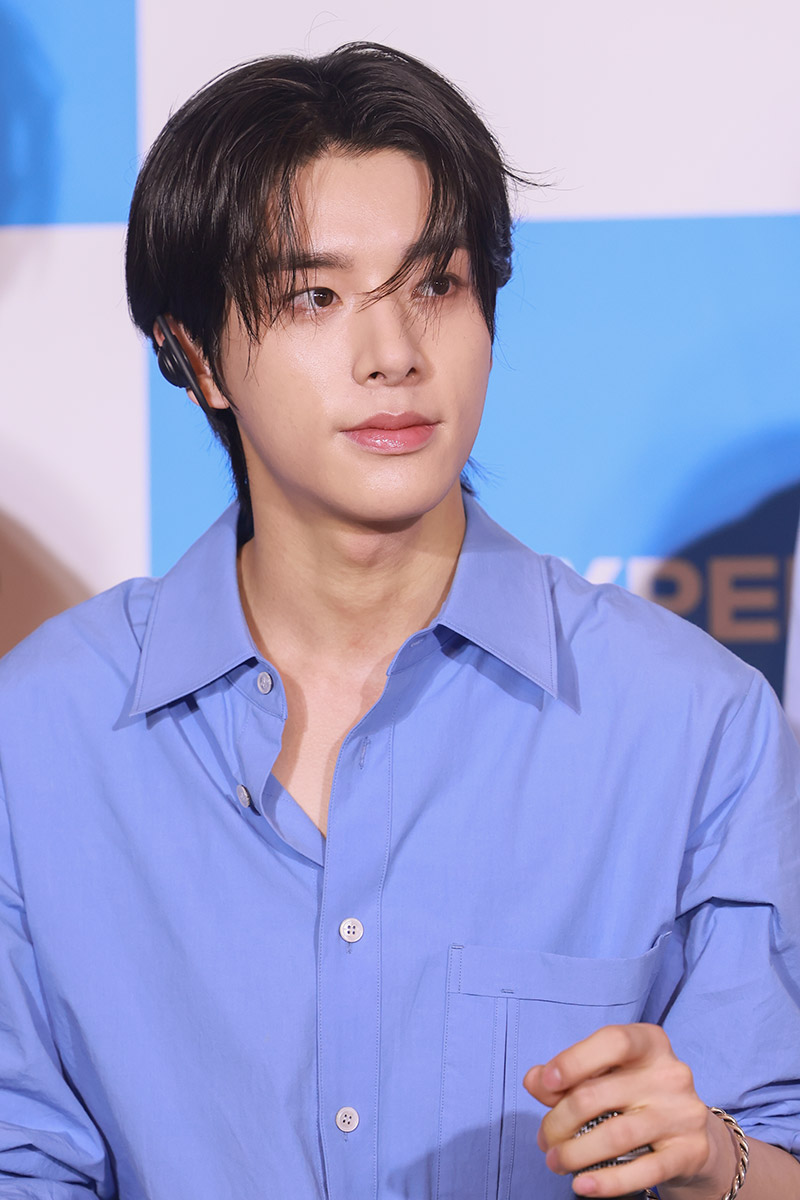 ENHYPEN・ジェイクが明かす、過酷な移動中でも美肌を保つ秘訣「Dr