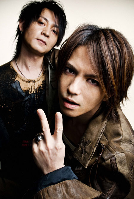 HYDEが盟友・K.A.Zと始動する新プロジェクト“VAMPS”、Zepp46公演を敢行