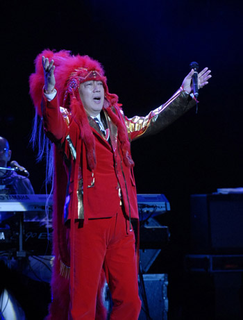 有言実行！ 還暦を迎えたジュリーが、大阪・東京ドームコンサートを