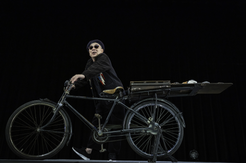 イッセー尾形の右往沙翁劇場 番外編 銀河鉄道に乗って in 福岡