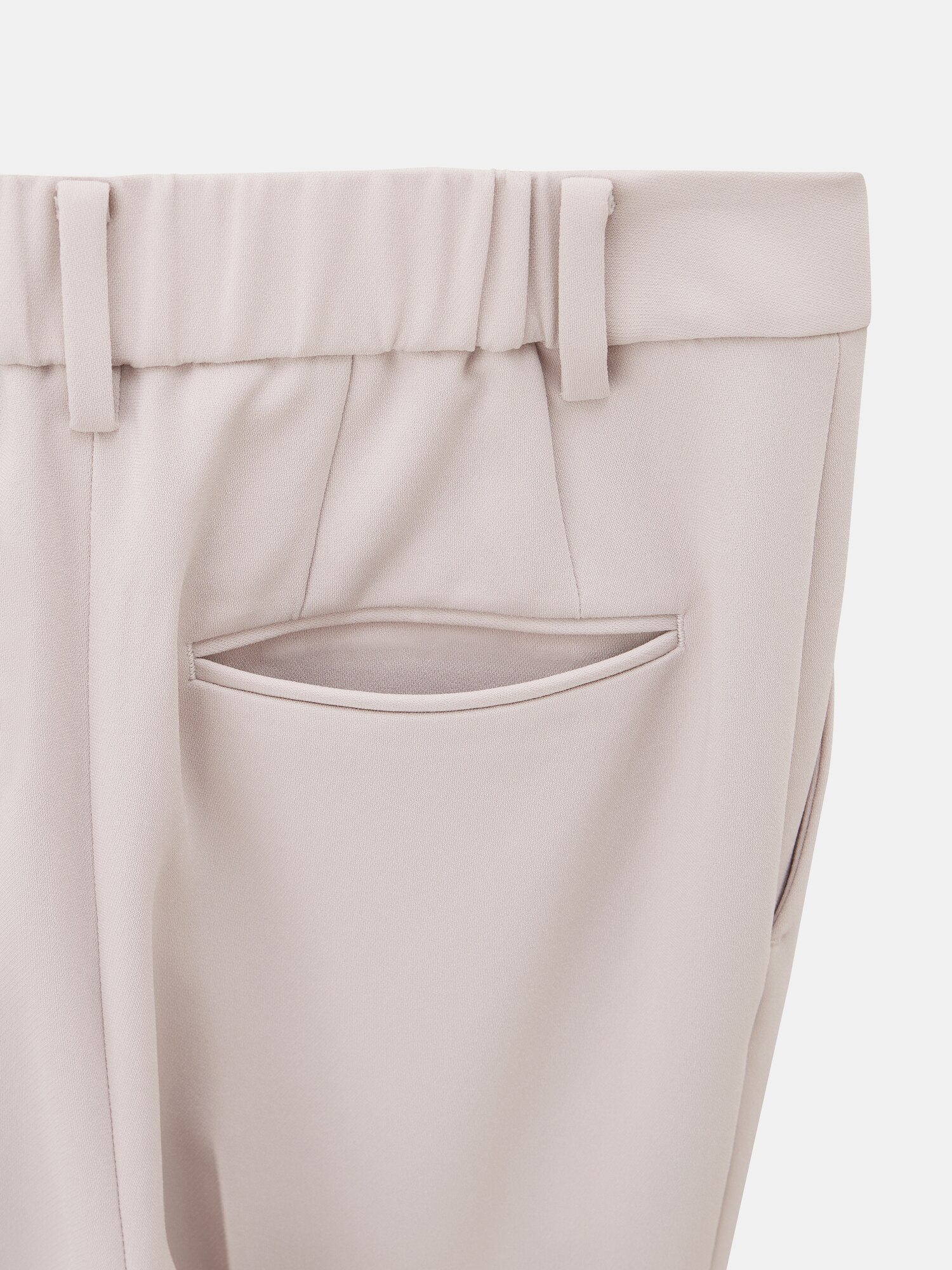 PLST(プラステ)公式 | トリアセブレンドテーパードパンツ