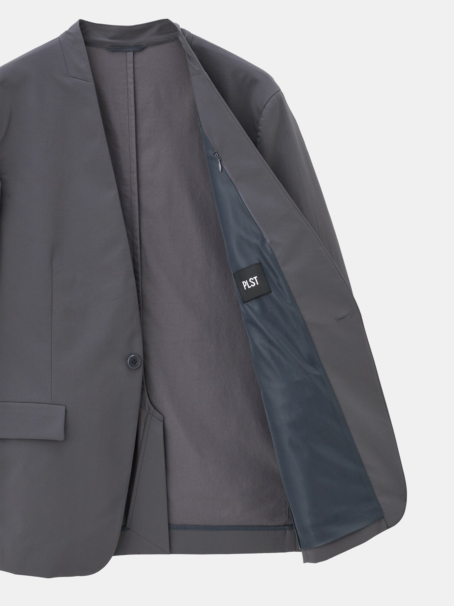 PLST(プラステ)公式 | テックストレッチノーカラージャケット