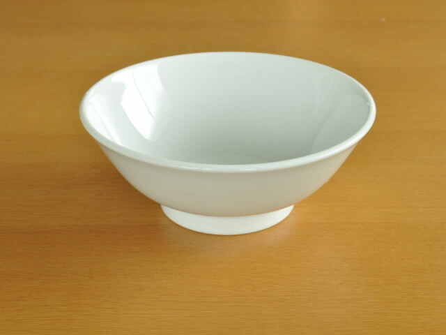 楽天市場】食器 おしゃれ ラーメン どんぶり 元祖白いラーメン丼