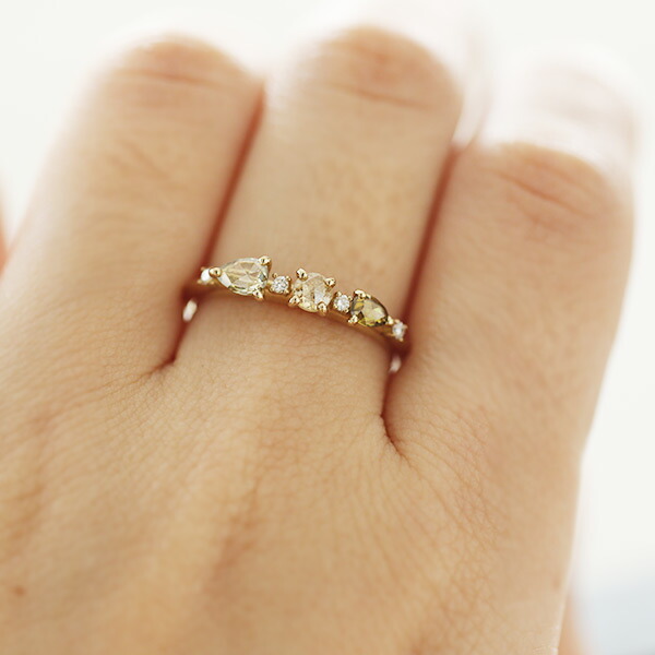 限定1本 K18CG 0.36ct マルチカラーダイヤモンド 7石 リング 12号