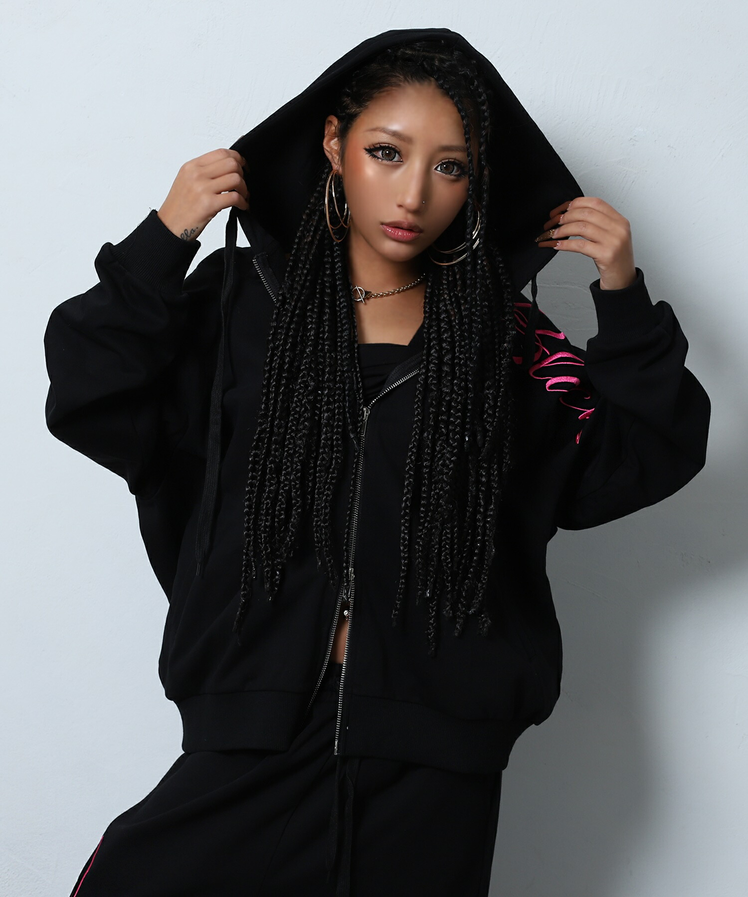 刺繍入りセットアップ | レディースギャルファッション通販BLACKQUEEN