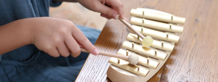 楽天市場】鉄琴 楽器 おもちゃ アウリス シェルズグロッケン ダイヤ