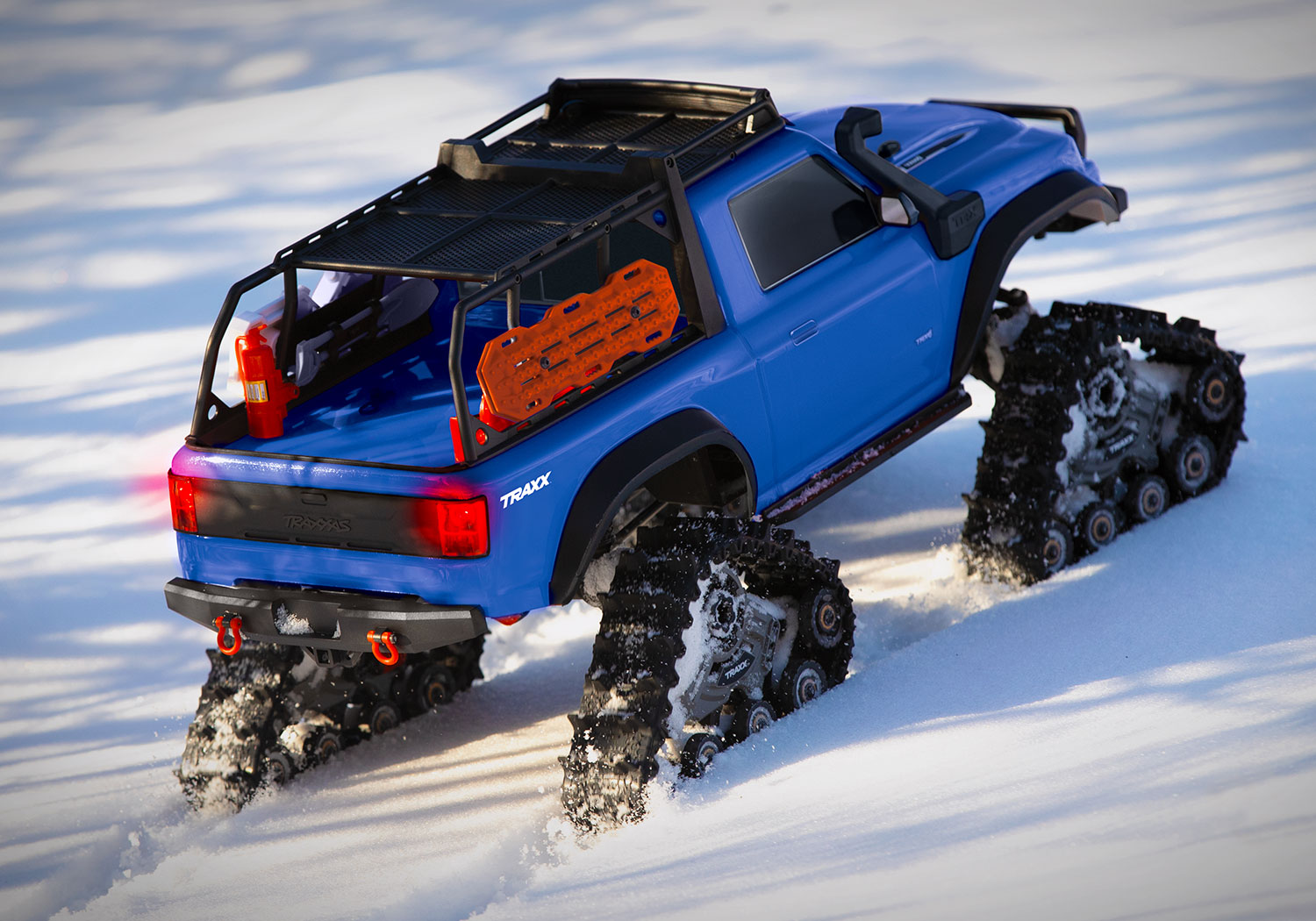 楽天市場】Traxxas トラクサス 1/10 TRX-4 All Terrain TRAXX RTR LED