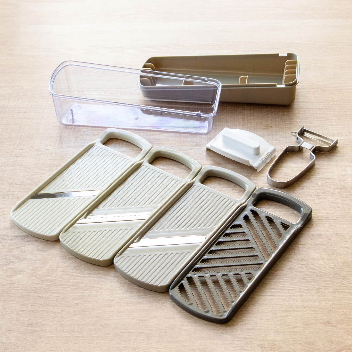 楽天市場】スライサーセット 8点セット モット マルチスライサー＆ST