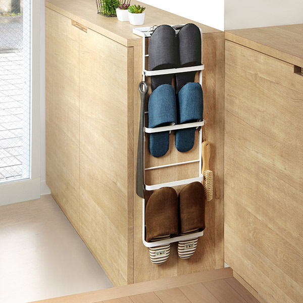 楽天市場】【レビュー特典付き】 山崎実業 tower 引っ掛け式スリッパ