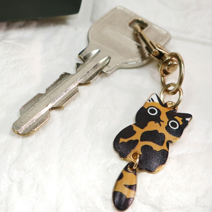 楽天市場】送料無料 ゆらゆら尻尾ねこチャーム キーホルダー チャーム