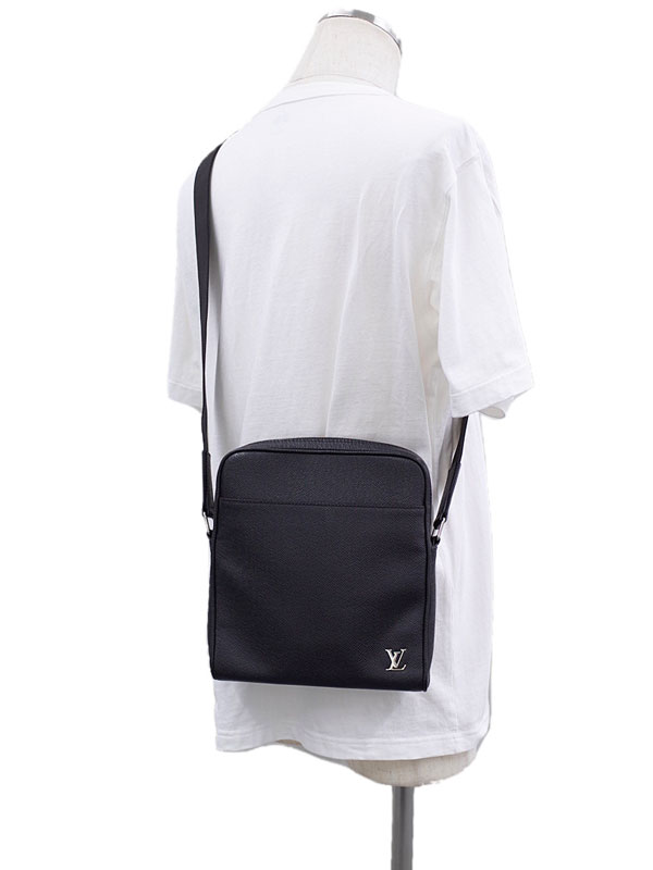 LOUIS VUITTON】ルイヴィトン『タイガ メッセンジャーPPM』M30265