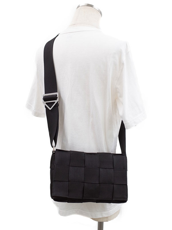 BOTTEGA VENETA】ボッテガヴェネタ『イントレチャート ウェビング