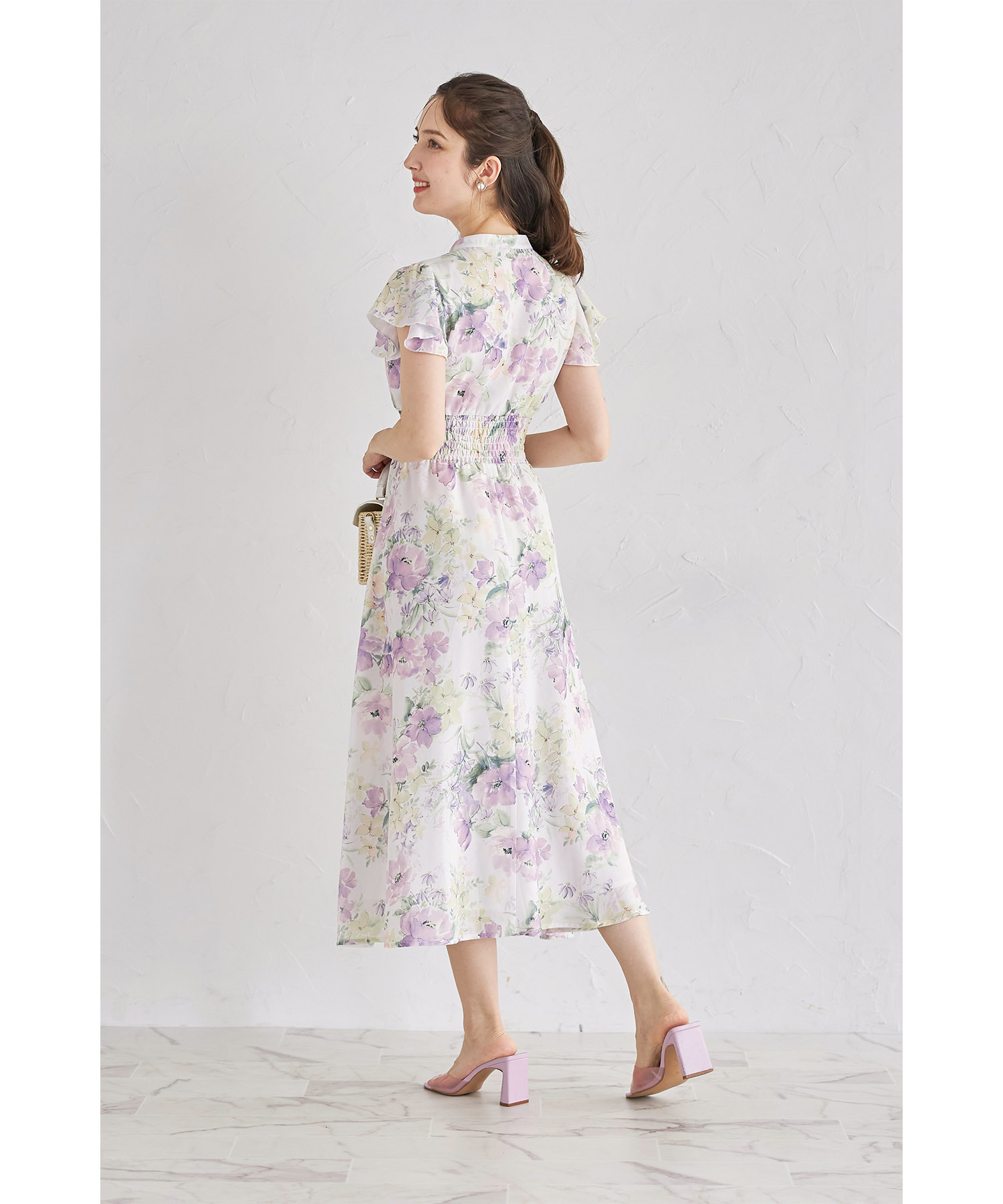 ウエストシャーリングスキッパーフラワープリントワンピース