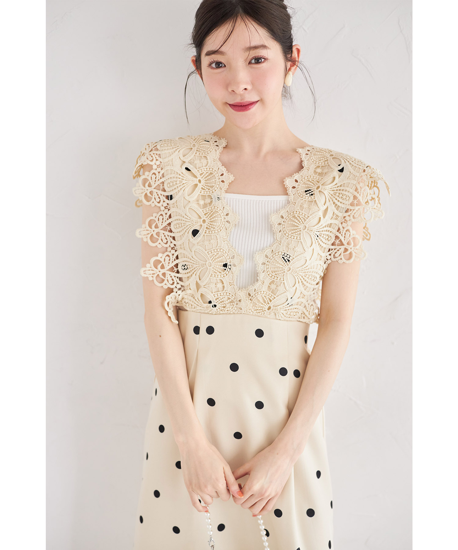 モチーフレース付きドットツイルジャンパースカート