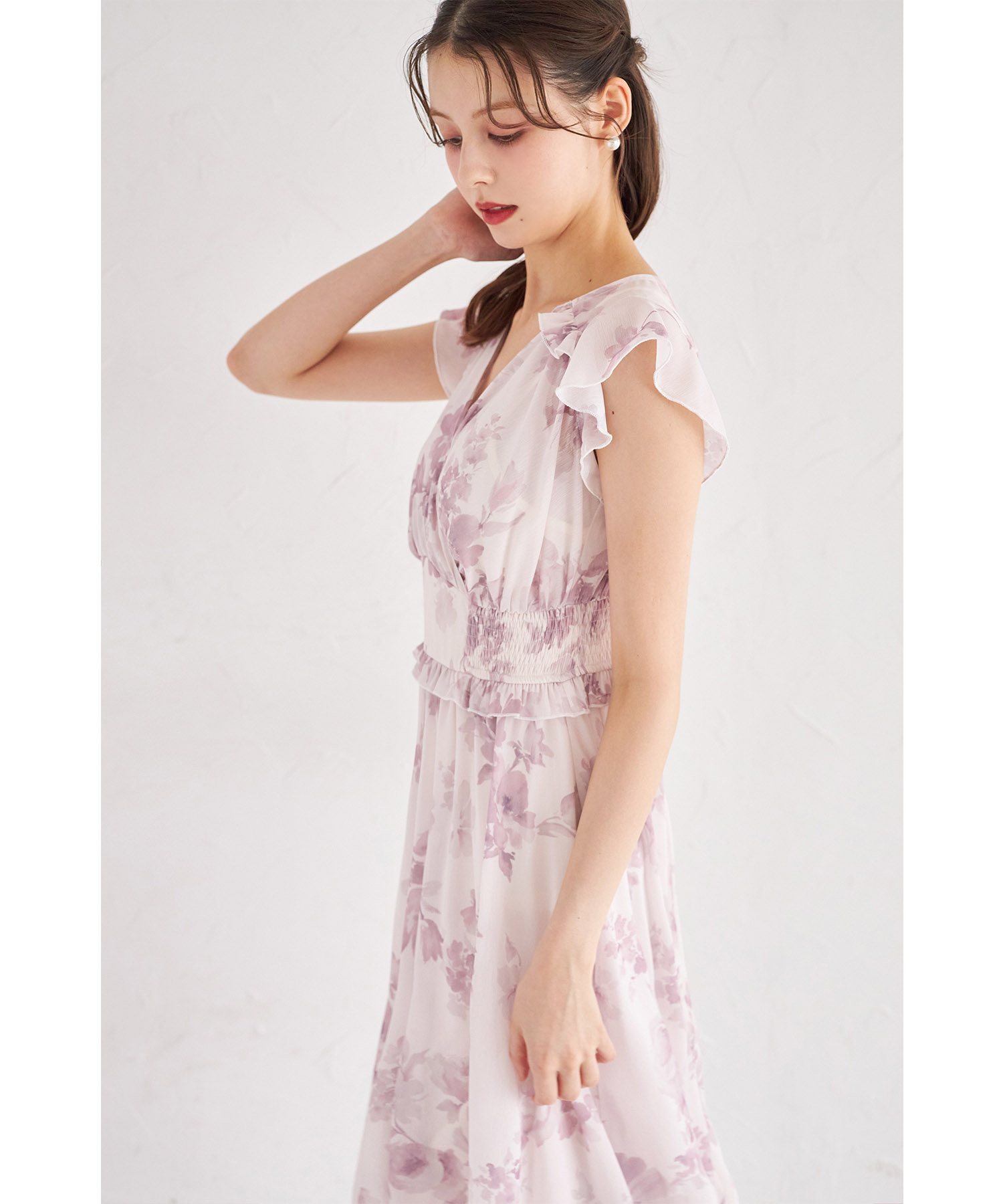 フリル付きウエストシャーリングフラワープリントカシュクールワンピース