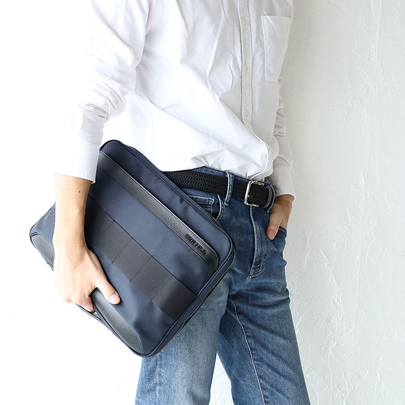 タイムセール15%OFF】BRIEFING フュージョン PCケース | TOZAI NANBOKUYA