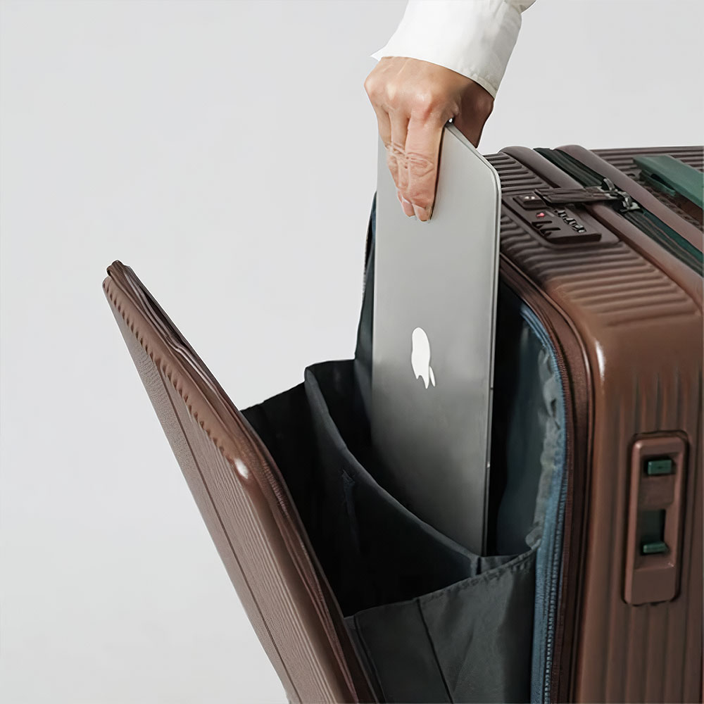 innovator エクストリームジャーニー スーツケース 55L | TOZAI NANBOKUYA
