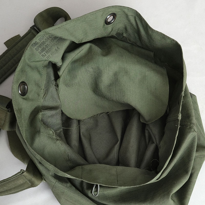 楽天市場】米軍 コーデュラナイロン ダッフルバッグ オリーブ 旧タイプ