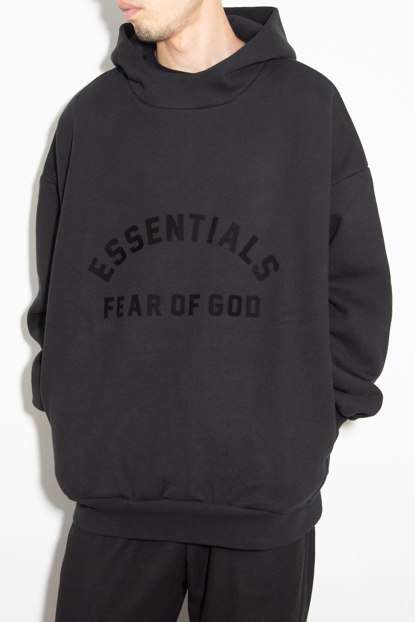 FOG ESSENTIALS - 23SS TBC SWEAT HOODIE / ジェットブラック | Tempt