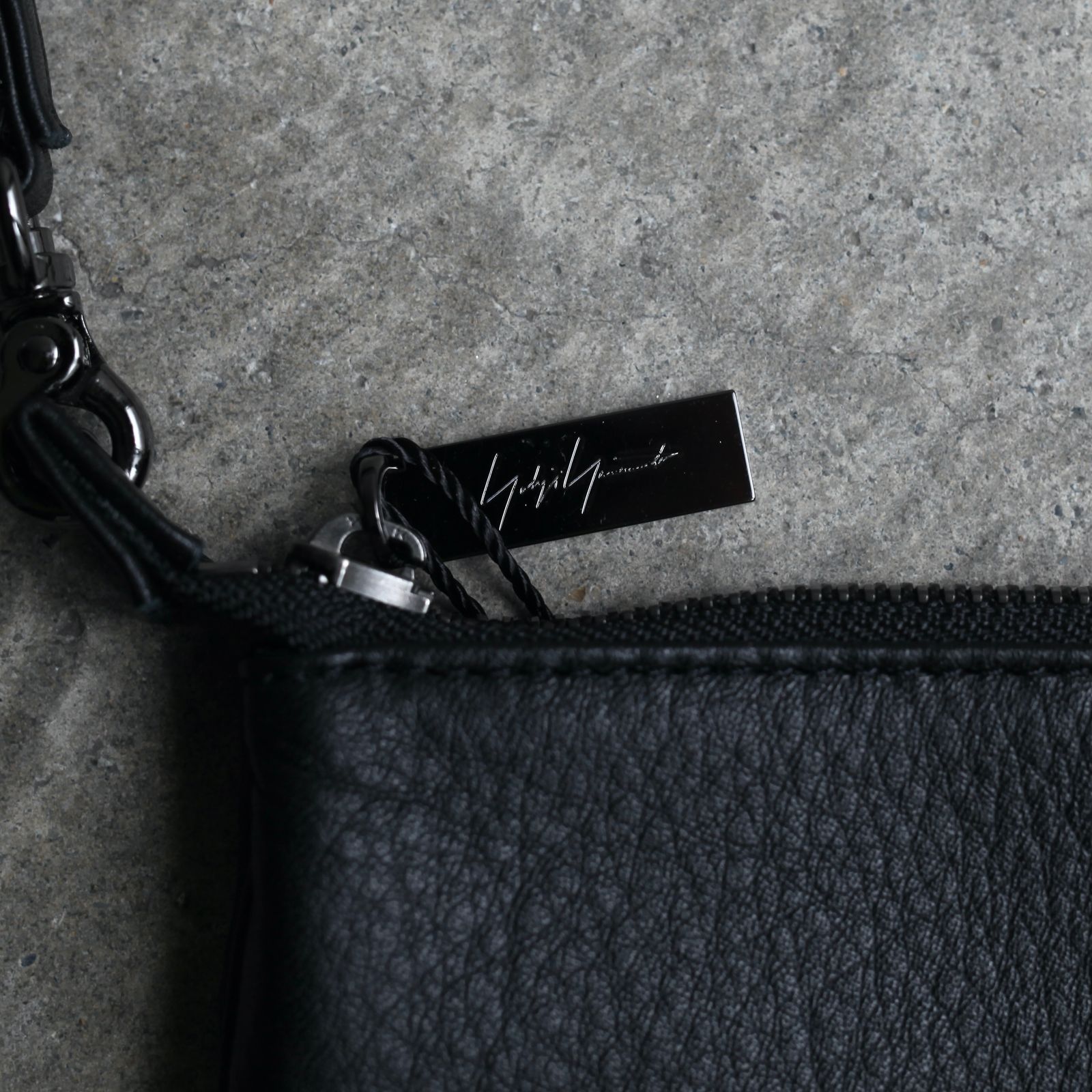 discord Yohji Yamamoto - 【再販売通知受付可能】YYサコッシュ_S