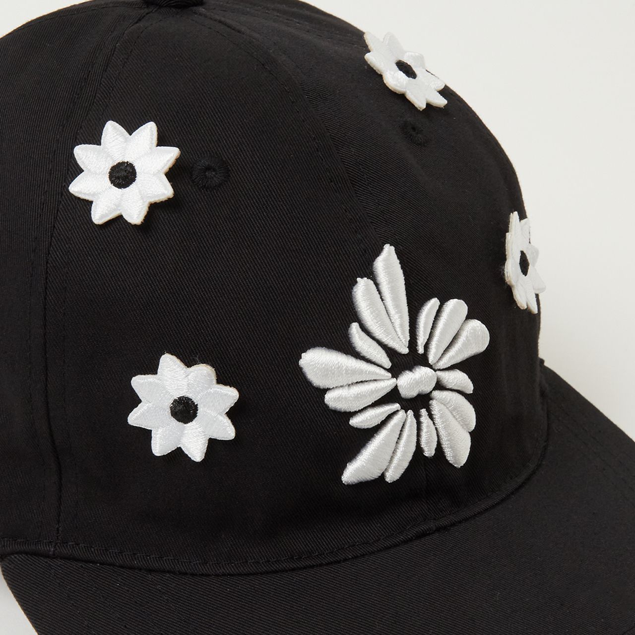NICK GEAR - 【残りわずか】3D Flower Cap | ACRMTSM ONLINE STORE