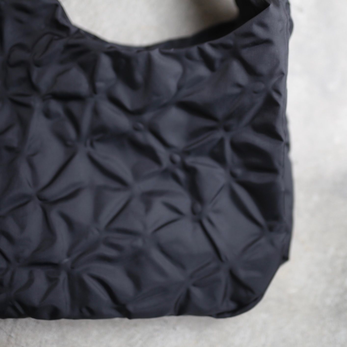 ryaw - 【再販売通知受付可能】All Leaf Vein Bag(NYLON) | ACRMTSM