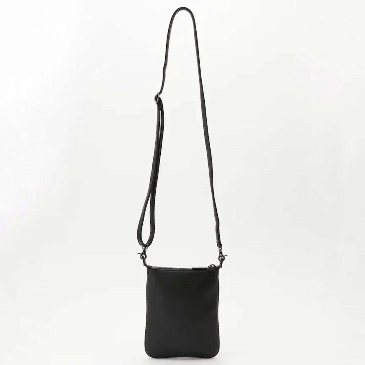 discord Yohji Yamamoto - 【再販売通知受付可能】YYサコッシュ_S