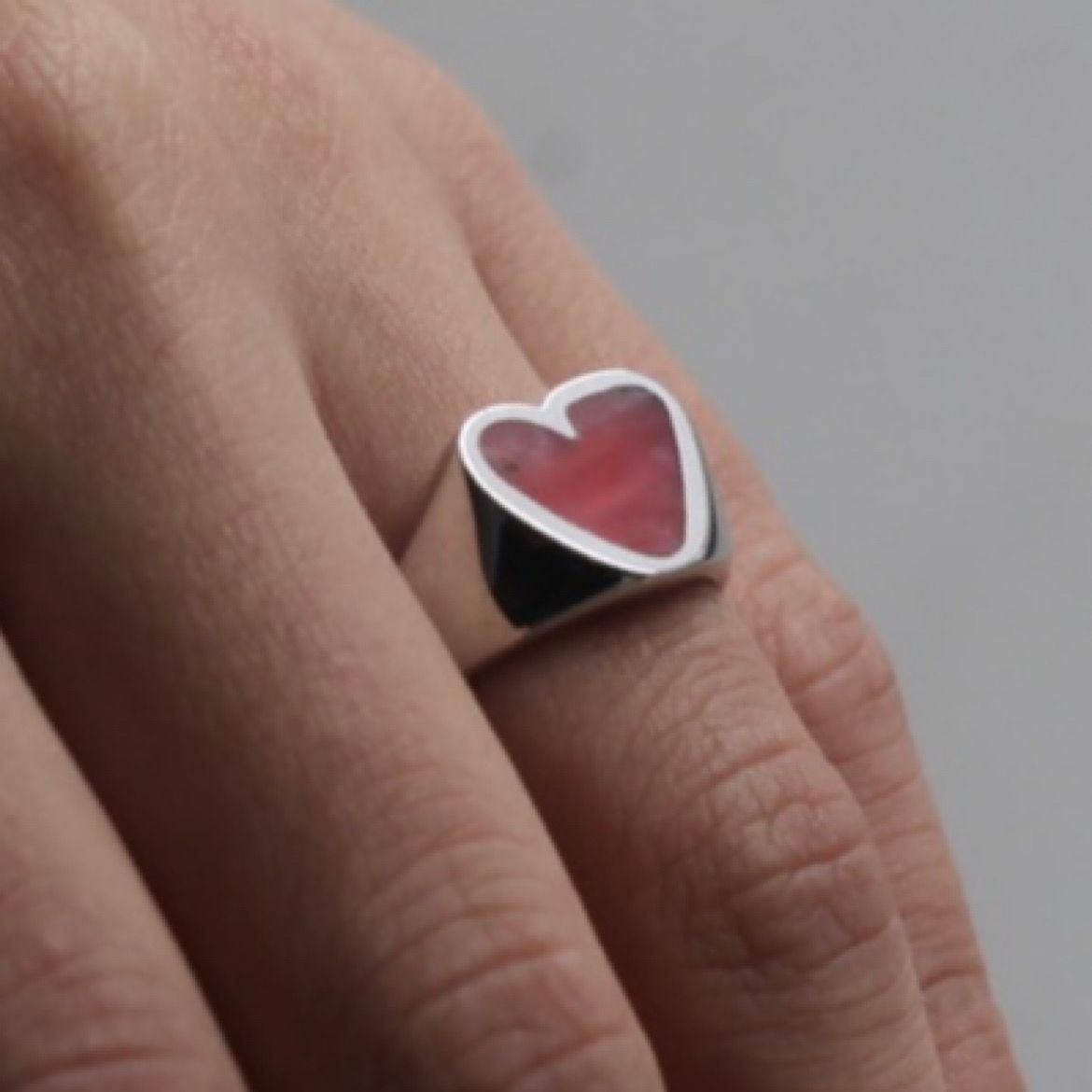 PREEK - 【お取り寄せ注文可能】Rough Heart Pink Opal Stone Ring