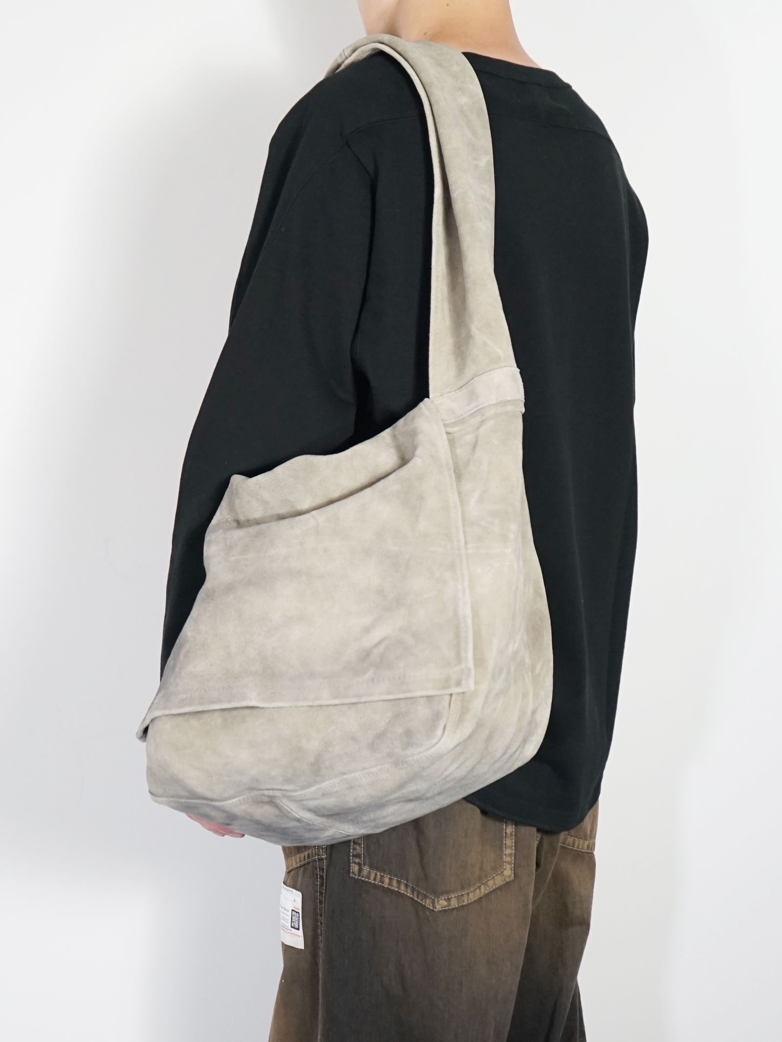 SEVEN BY SEVEN - レザーショルダーバッグ LEATHER SHOURDER BAG - Cow