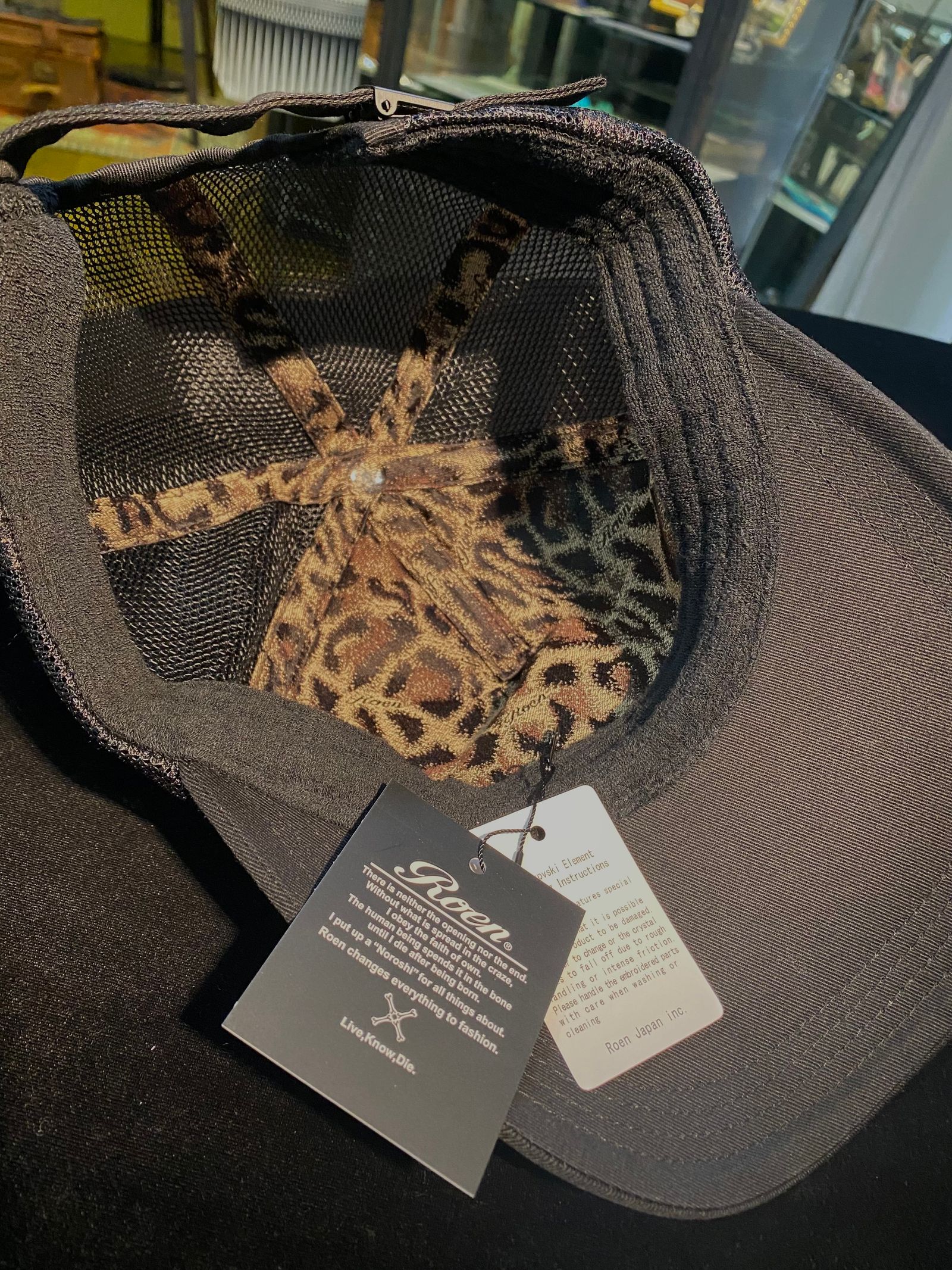 Roen - スワロスカルメッシュベースボールキャップ / BLACK×レッド