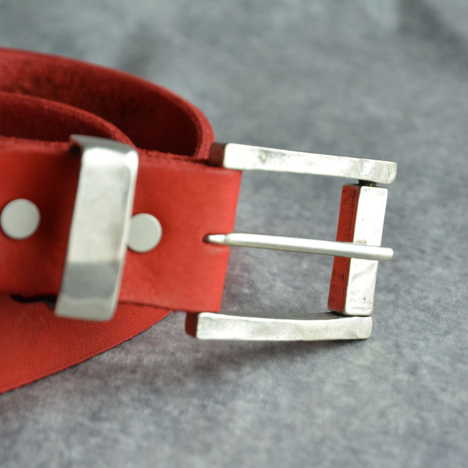 ISAMU KATAYAMA BACKLASH - ダブルショルダーレザー 製品染めベルト