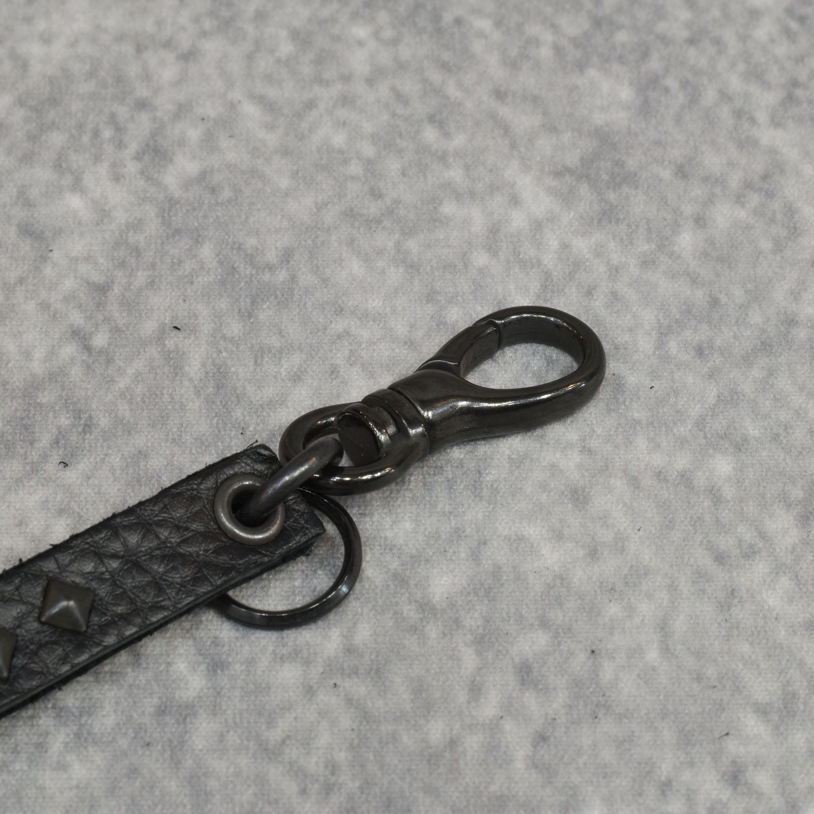 CALEE - STUDS & KNITTING LEATHER LONG KEY RING ＜TYPE B＞ (BLACK