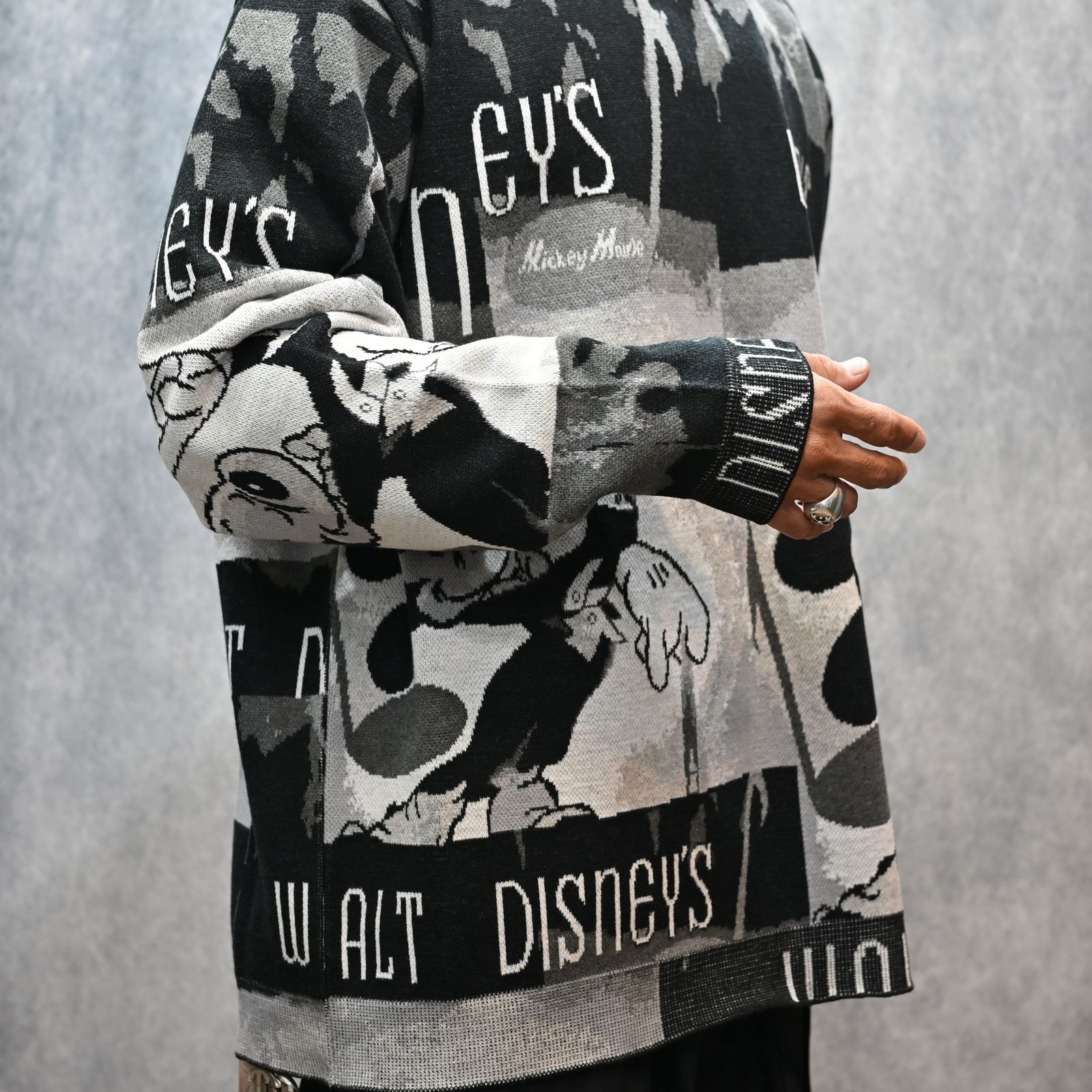 Porter Classic - DISNEY VP / PC KNIT COLLECTION CREWNECK (MICKY