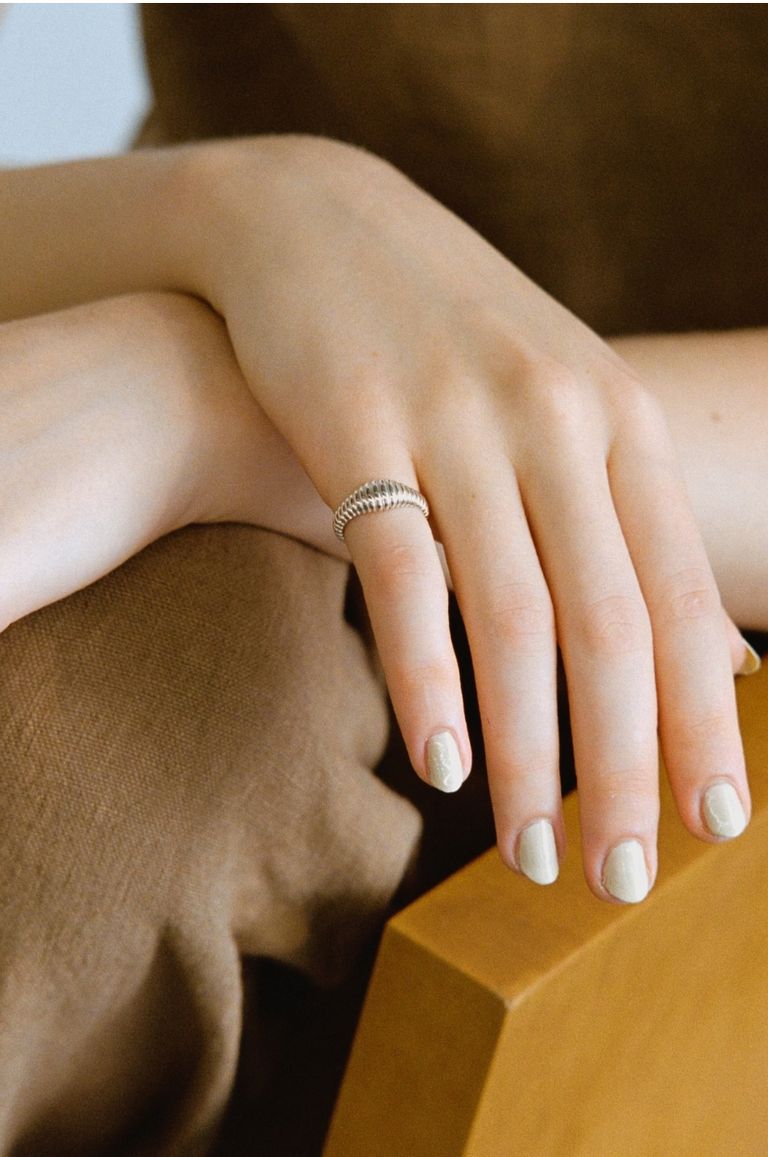 ASAMI FUJIKAWA - Shell Ring（pinky）2202008 Silver / ピンキー