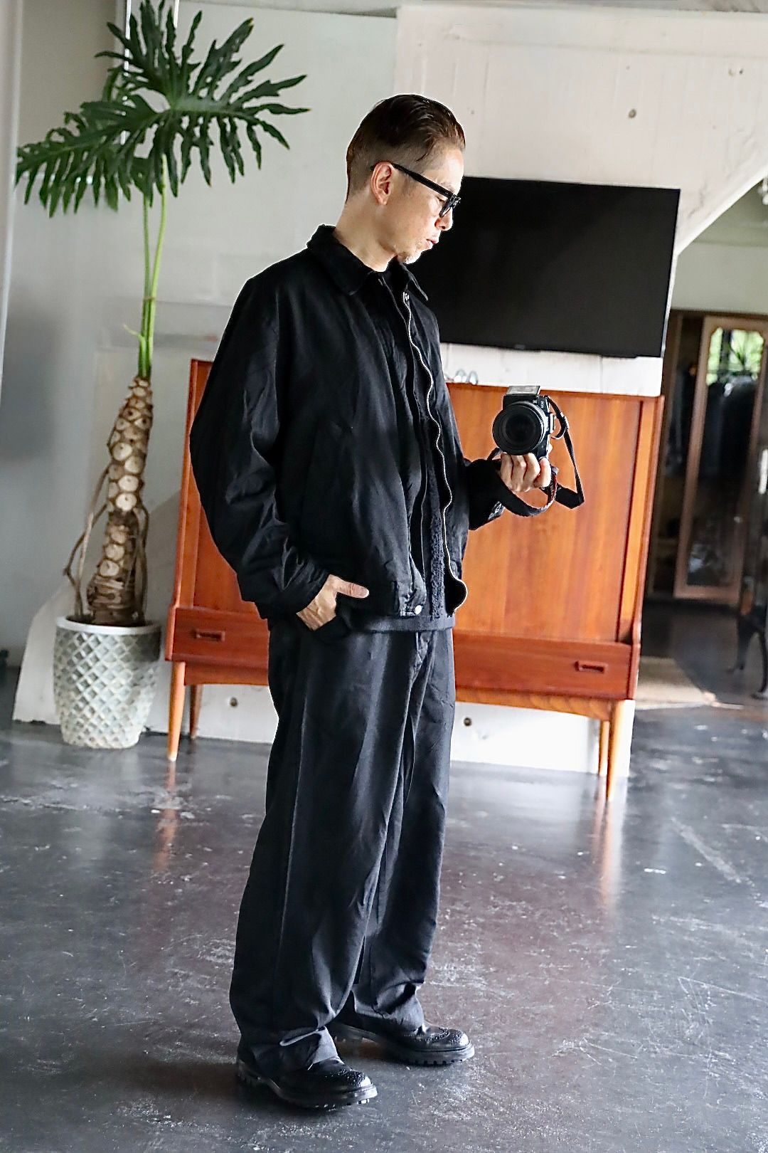 COMME des GARCONS HOMME エステルサージ製品染めブルゾンスタイル