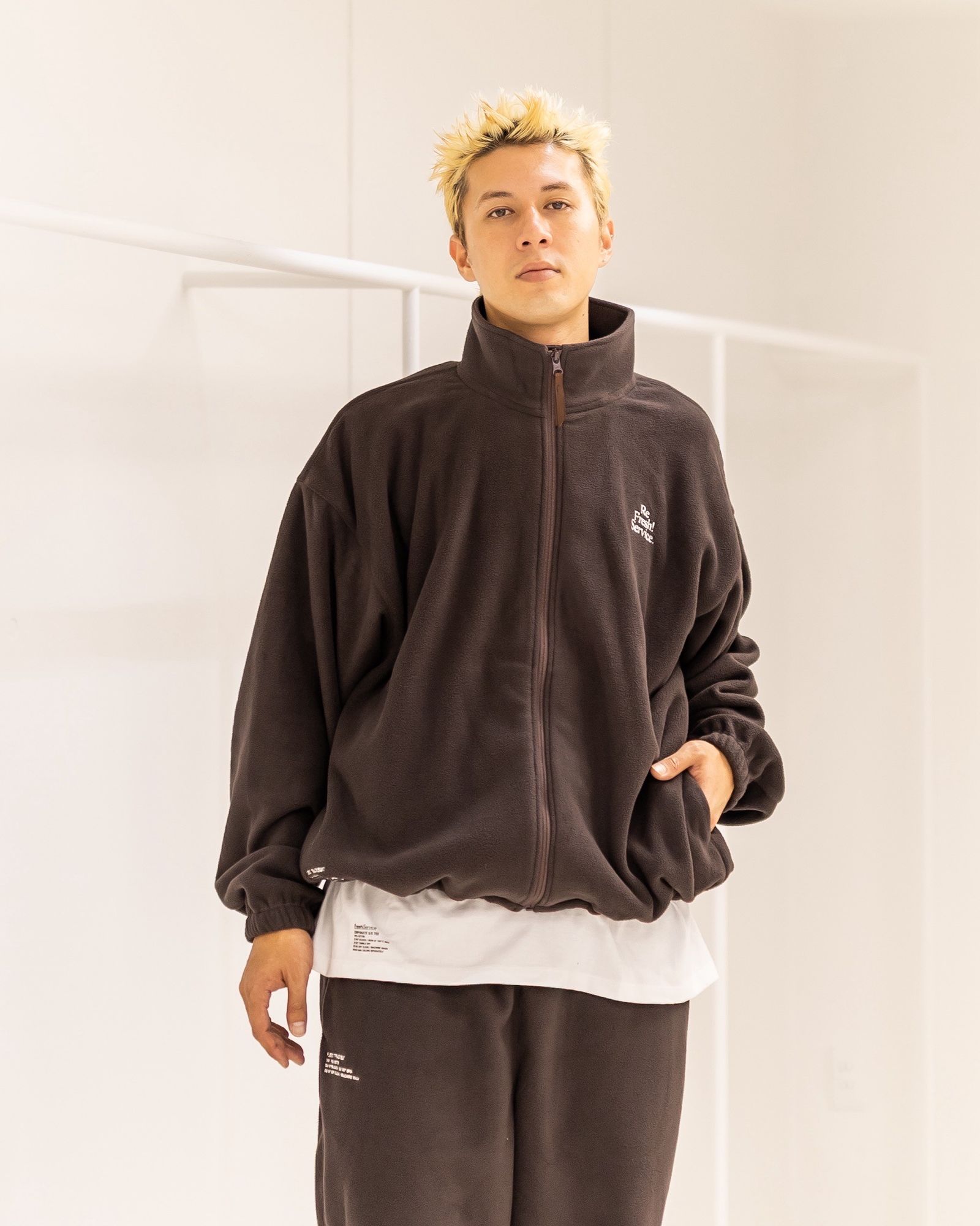 FreshService - ReFresh!Service. “FLEECE TRACK SUIT”(DARK BROWN) | MARK