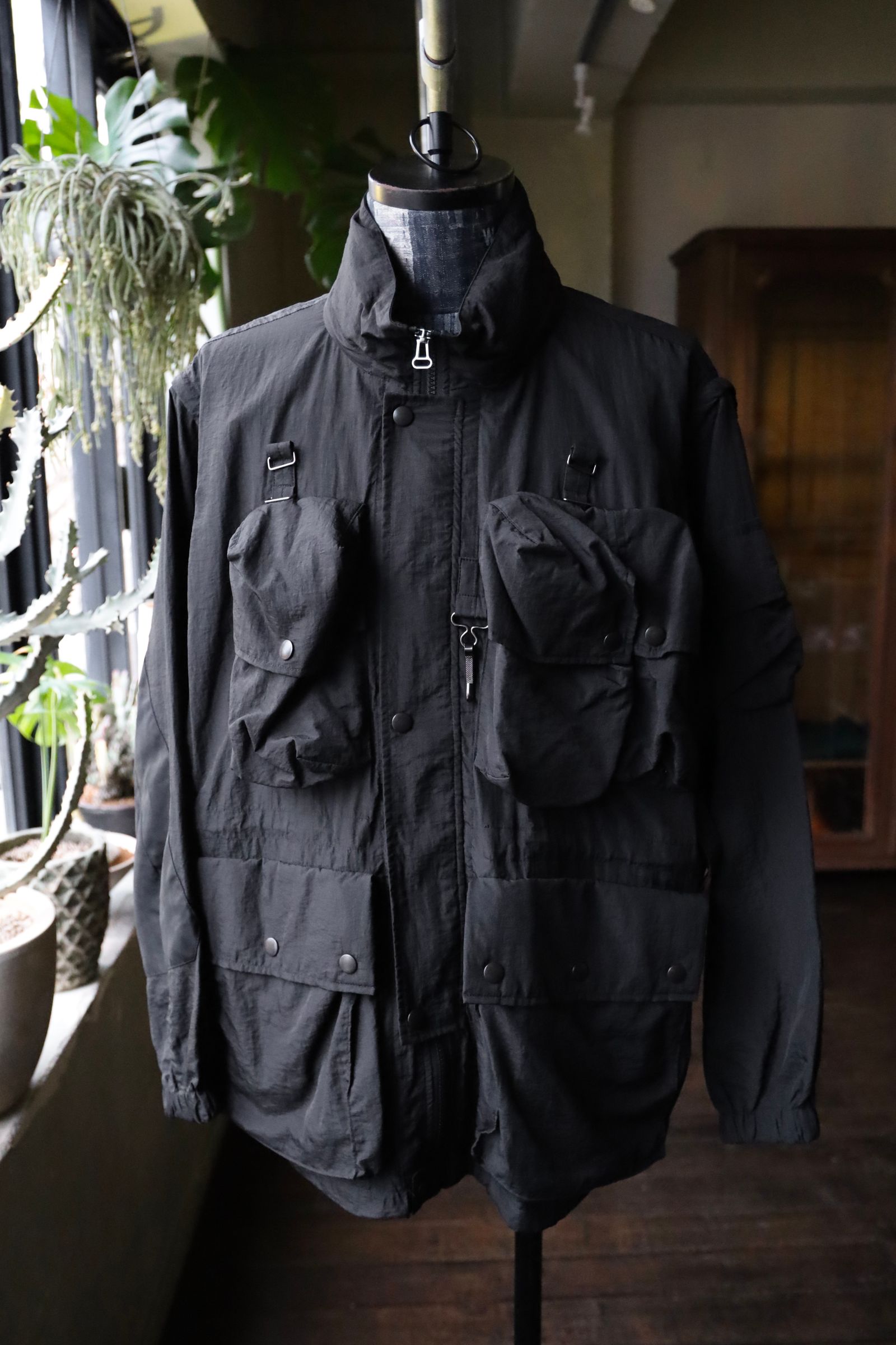 YOKE - ヨーク25SS NYLON MULTI POCKETS DETACHABLE UTILITY BLOUSON