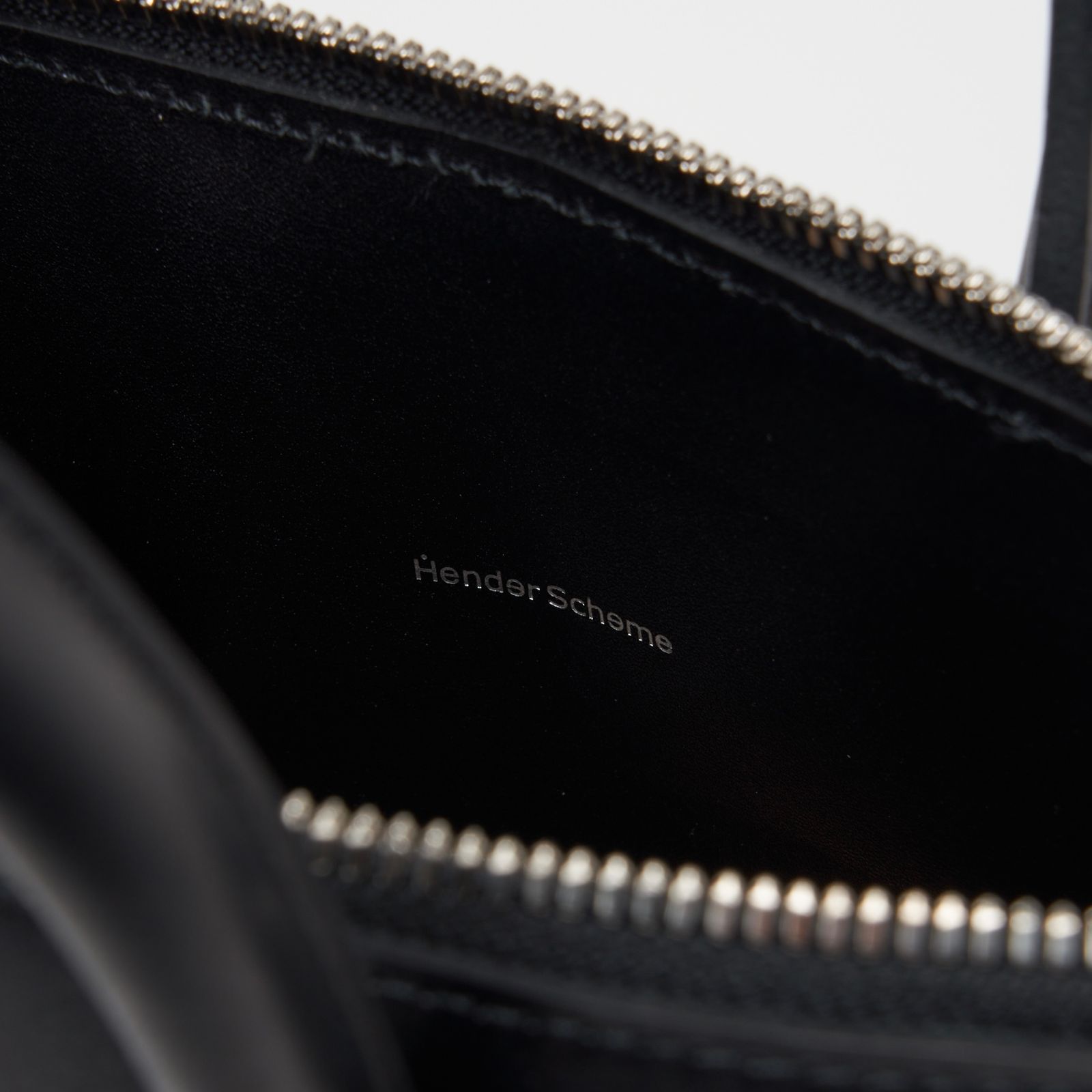 Hender Scheme - エンダースキーマ バッグ shoes bag big(vs-rb-sbb