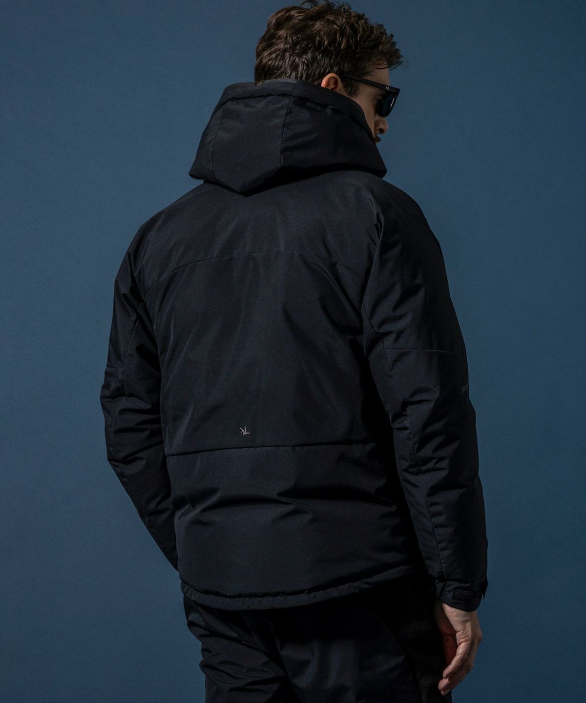 1PIU1UGUALE3 RELAX - +phenix / ダウンパーカー WINDSTOPPER