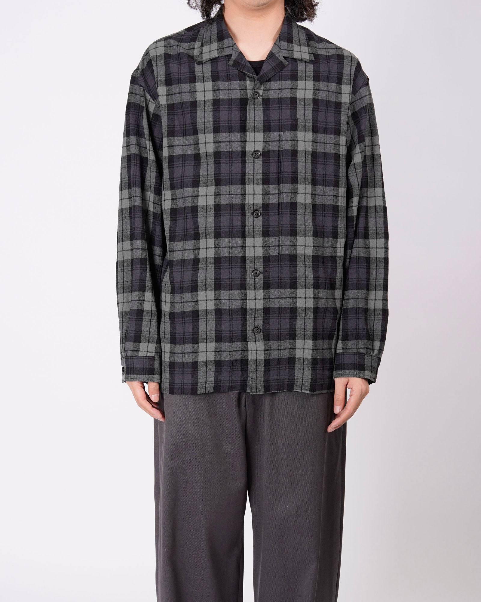 UNIVERSAL PRODUCTS - WOOL SHIRTS / ウールシャツ / NAVY | niki