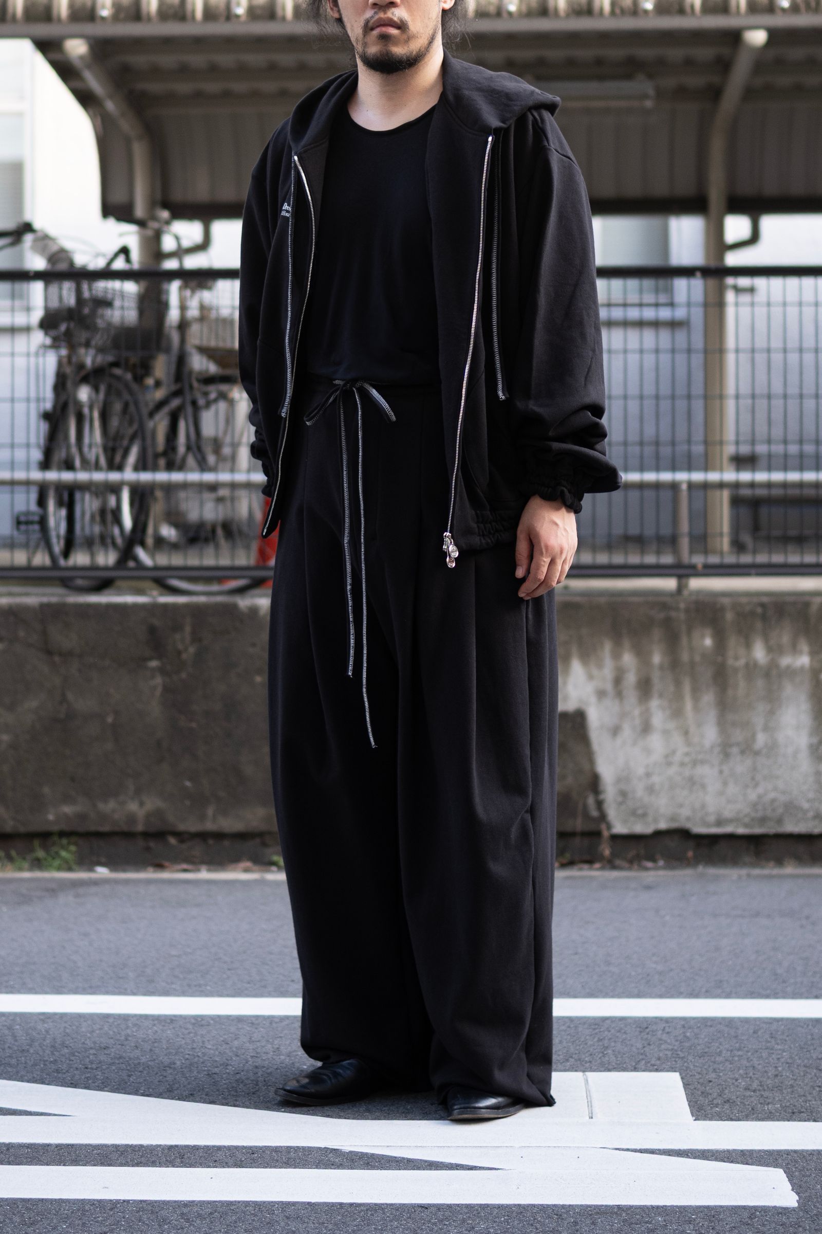 SHINYAKOZUKA - ORDINARY HOME BAGGY / BLACK | Retikle Online Store