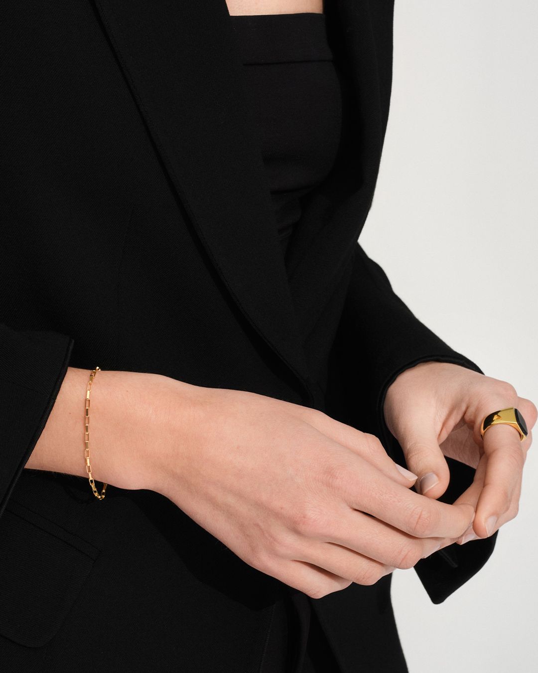 TOMWOOD - Billie Bracelet Gold 7.7Inch | River