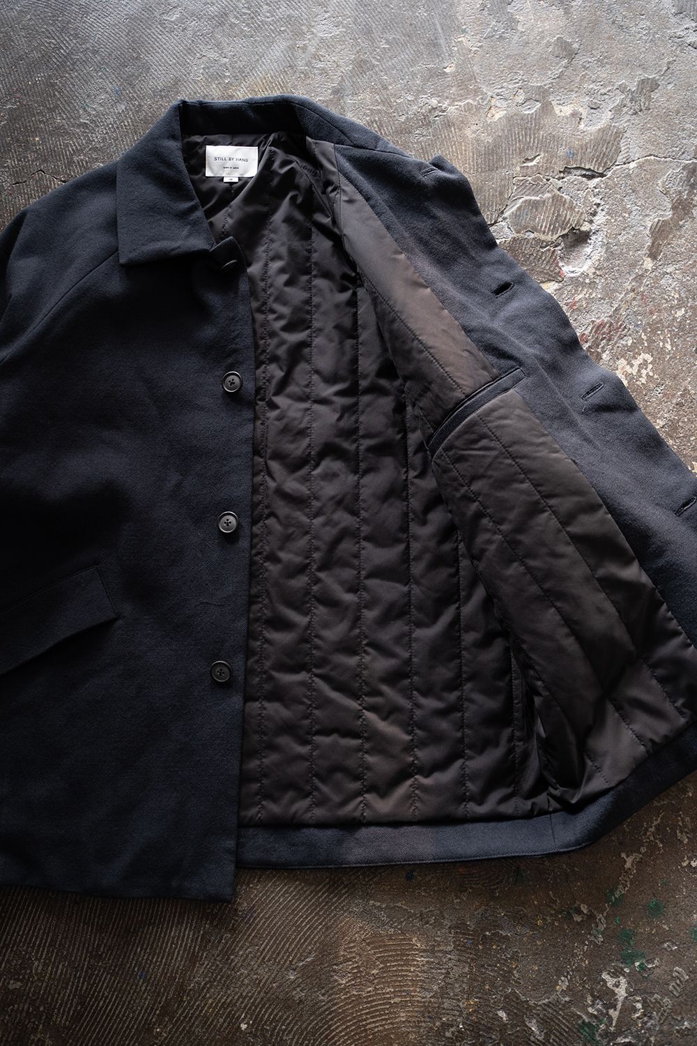 STILL BY HAND - 【ラスト1点】【24AW】シンサレートステンカラー