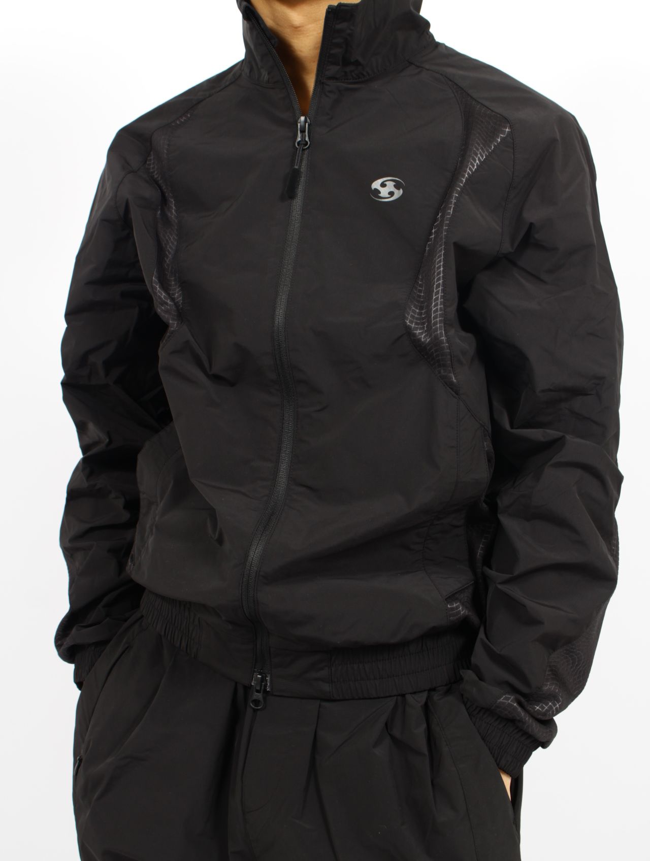 SAN SAN GEAR (サンサンギア) - ダウン・ナイロンジャケット | 公式