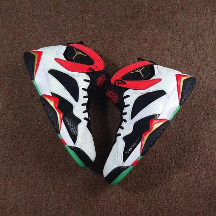 国内9月12日発売予定】ナイキ エアジョーダン 7 GC 