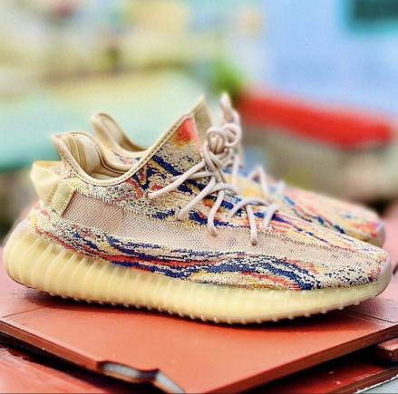 国内10月23日発売予定】アディダス オリジナルス イージー ブースト