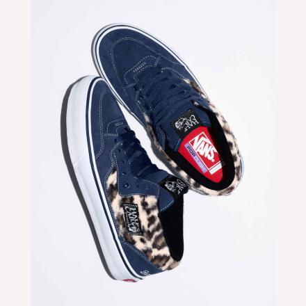 国内12月16日発売予定】 シュプリーム × バンズ ハーフ キャブ