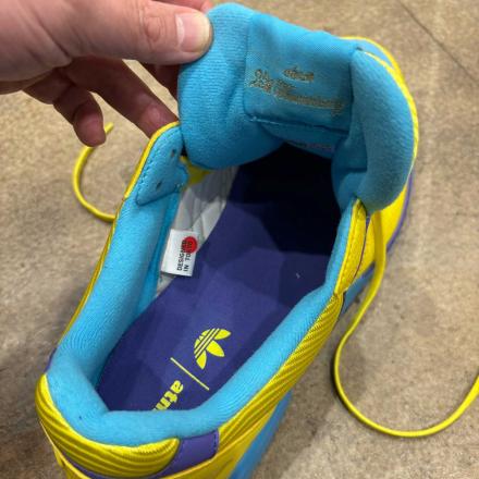 国内6月14日発売予定】 アトモス × アディダス オリジナルス ZX8000 